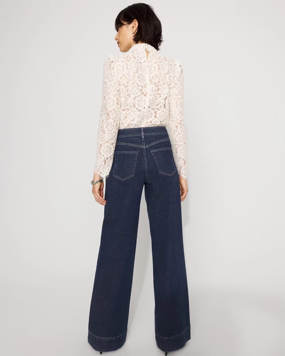 3393-Extra-High-Rise-Wide-Leg-Trouser-Jean-Avenue-Authentic-2.jpg Extra High-Rise Wide-Leg Trouser Jean Avenue Authentic