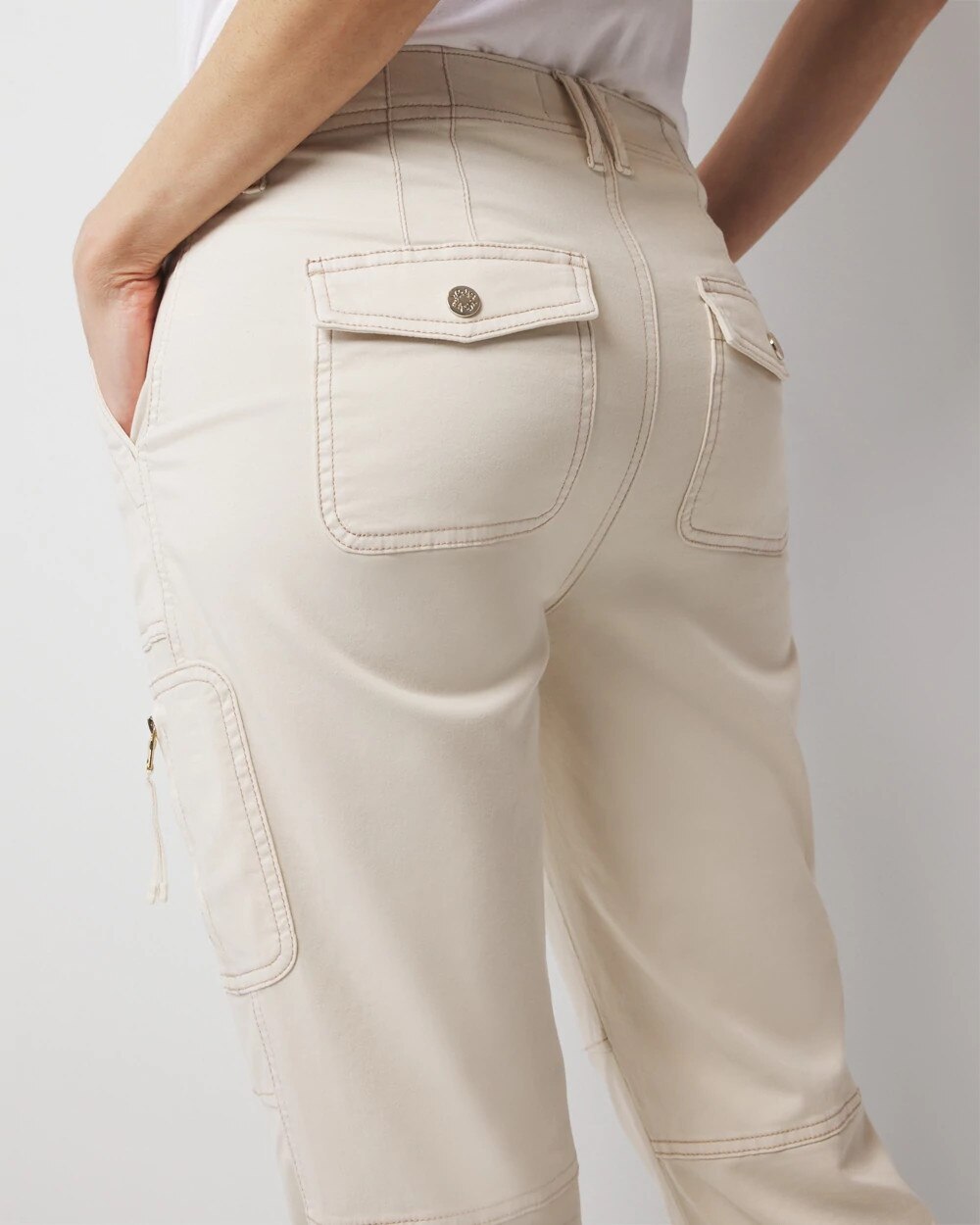 5941-Mid-Rise-Pret-A-Pedi-Straight-Cropped-Pants-Oat-4.jpg Mid-Rise Pret-A-Pedi Straight Cropped Pants Oat