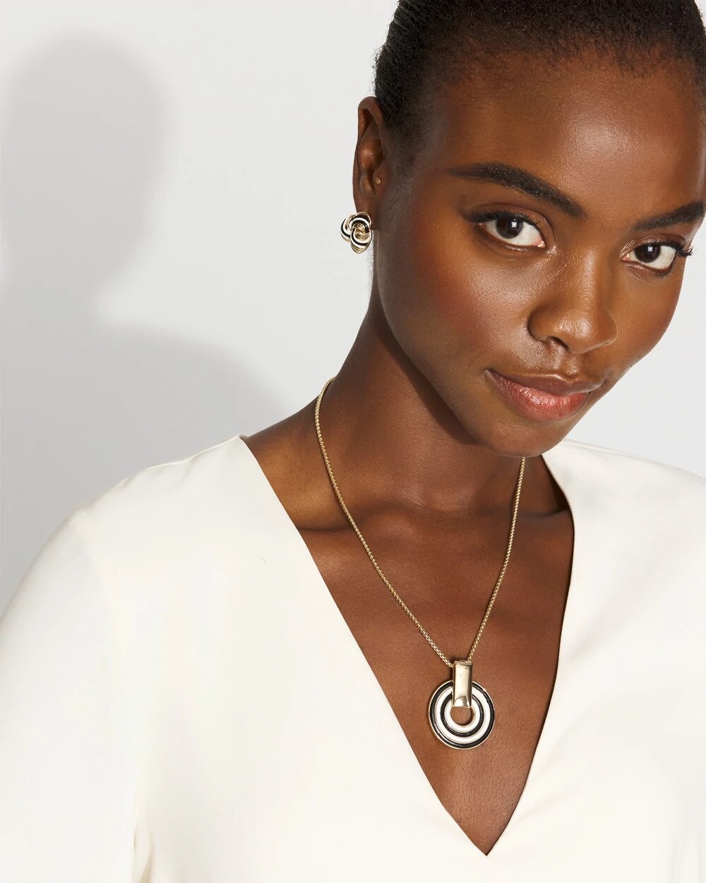Gold Corded Inlay Pendant Necklace Gold